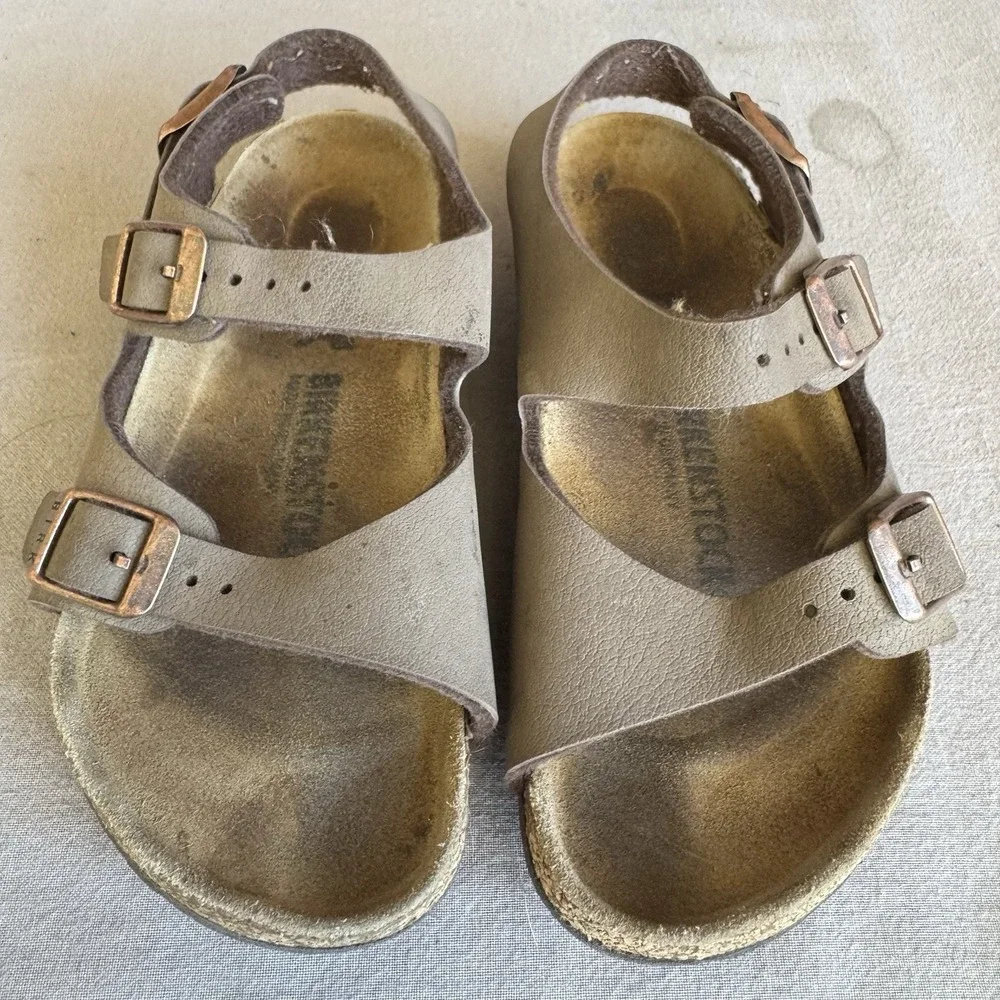 Size 26/C8 - Birkenstock Roma Narrow Sandal Toddler/Little Kid